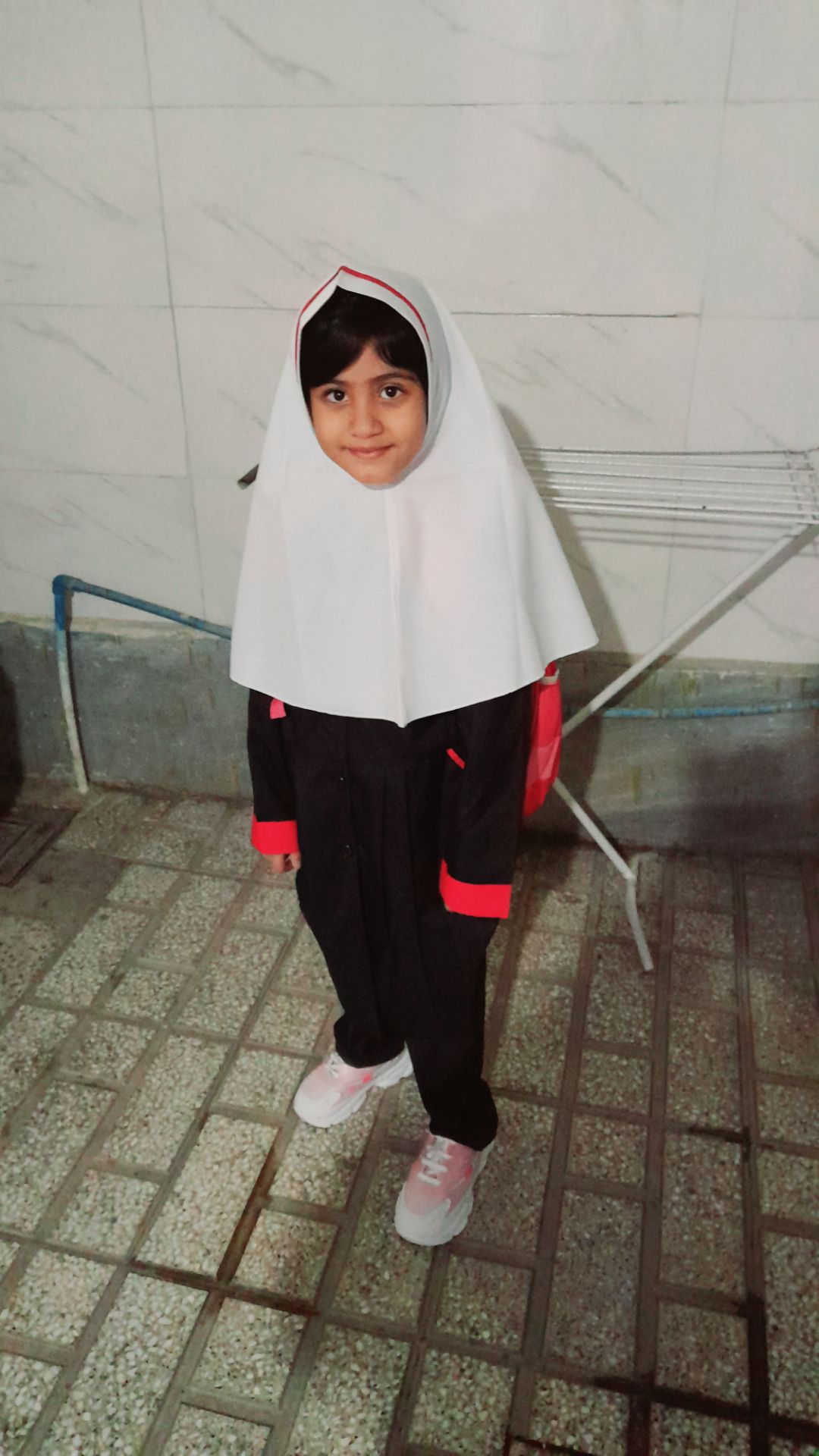 نیکی محبی زاده