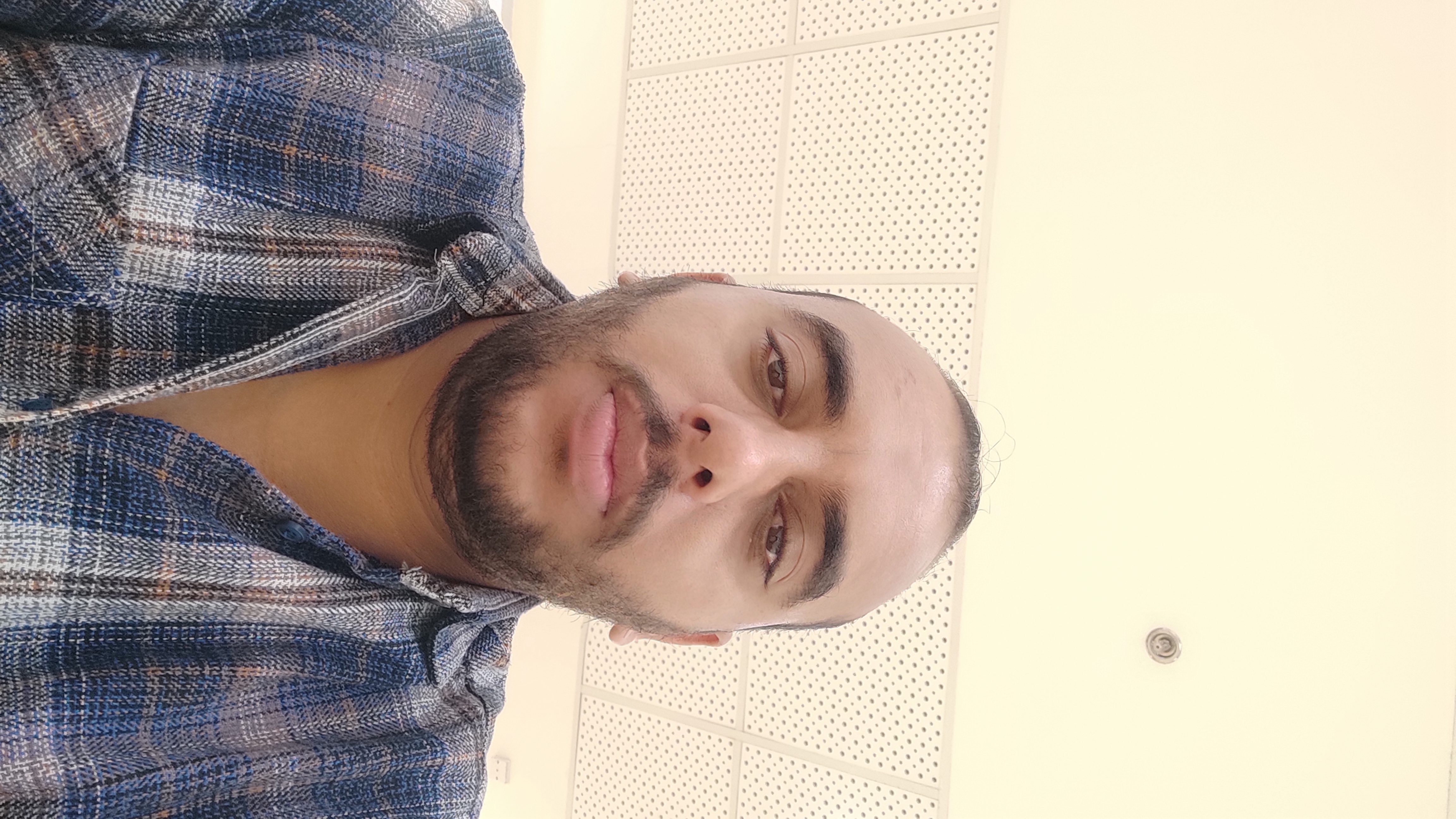 تشکری حسین زاده 