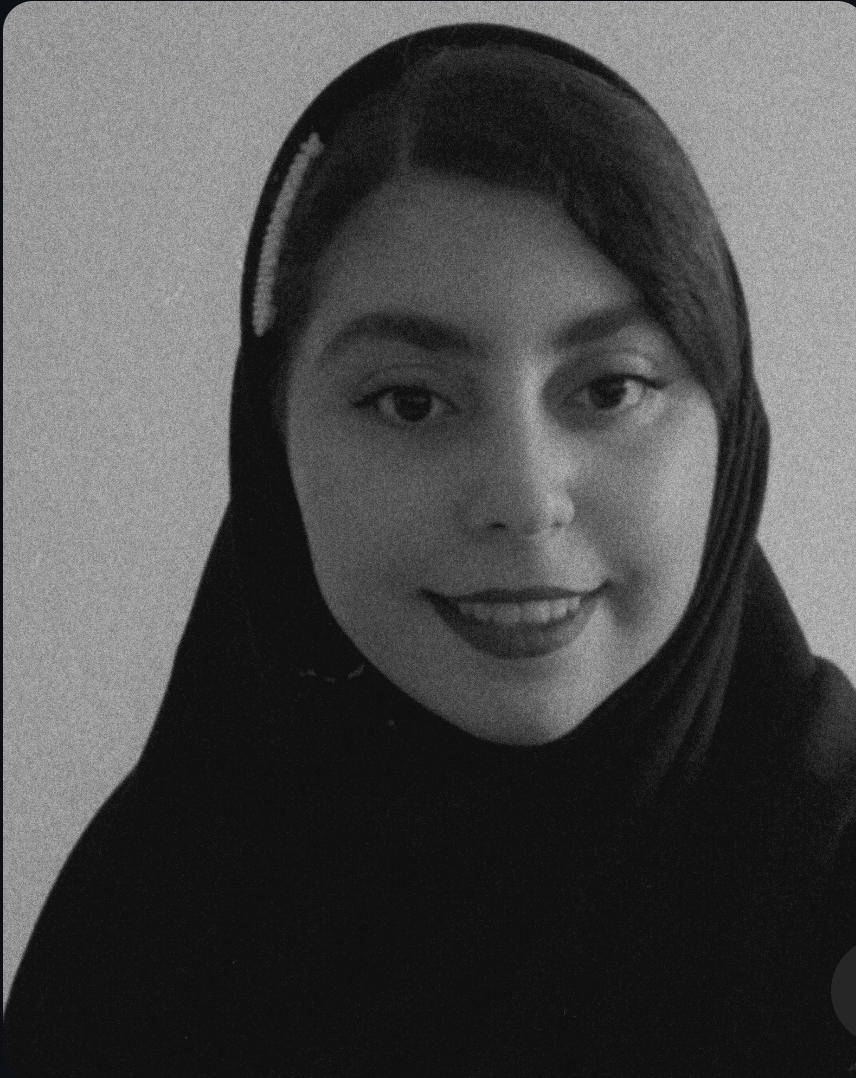 مبینا صدوقی