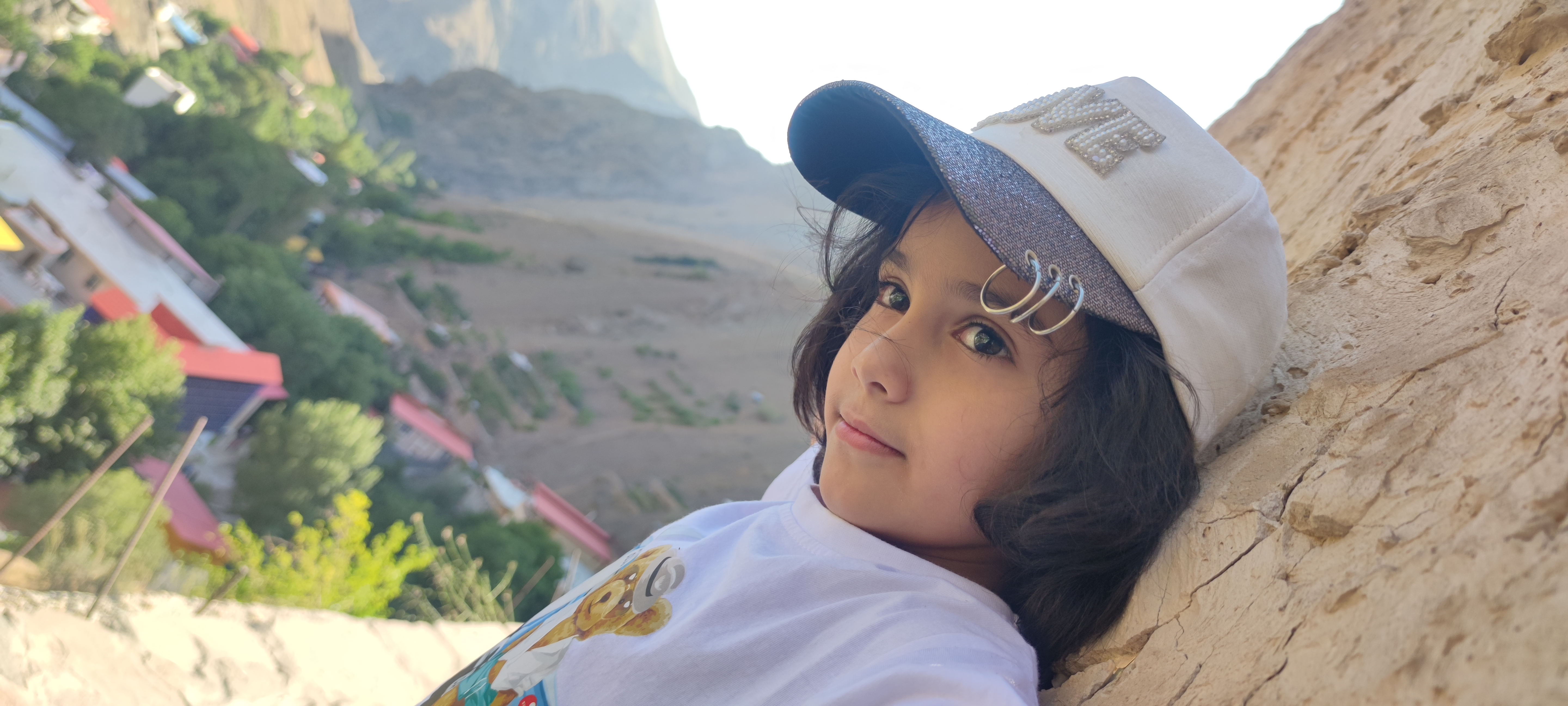 الینا  مصطفی