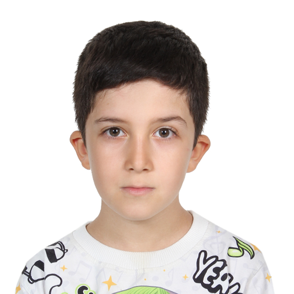 آرتین  نیاکانی 