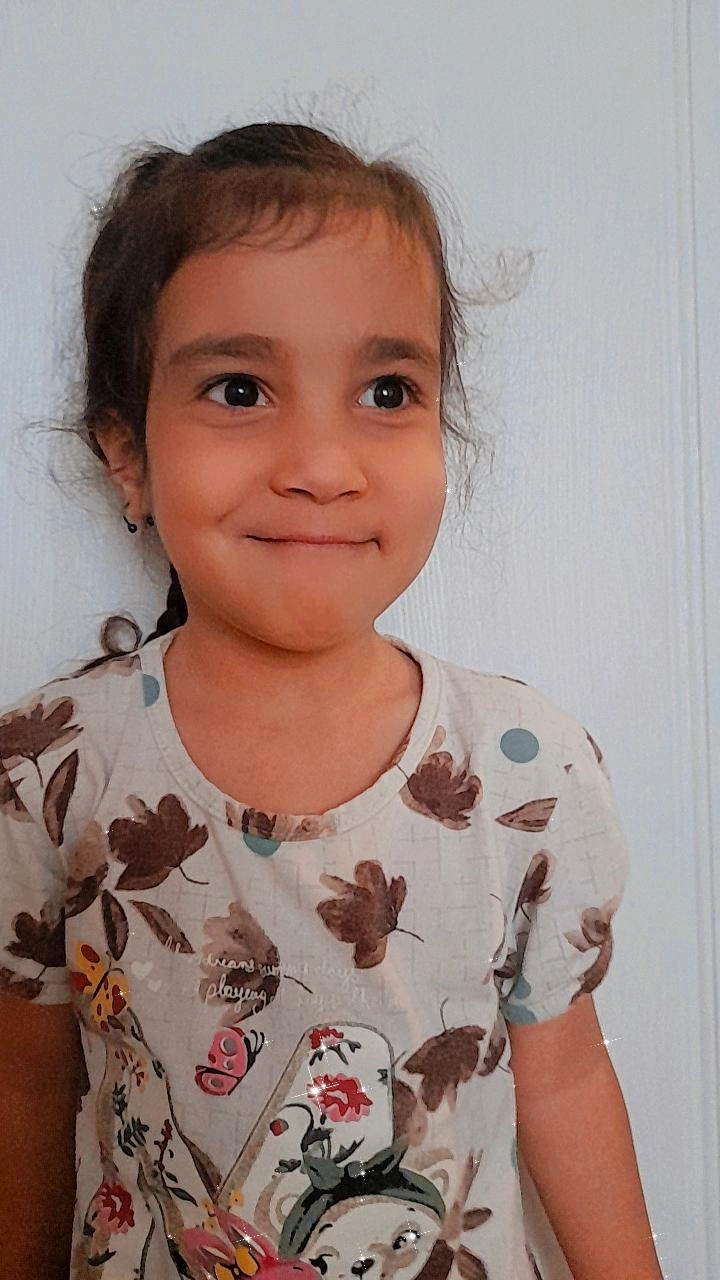 پریناز عابدین