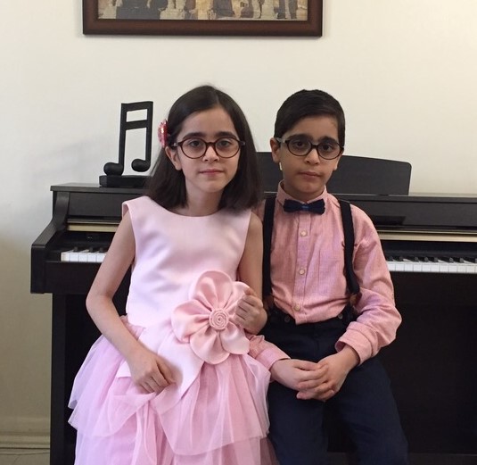 آوا بابائی حرانی ثابت