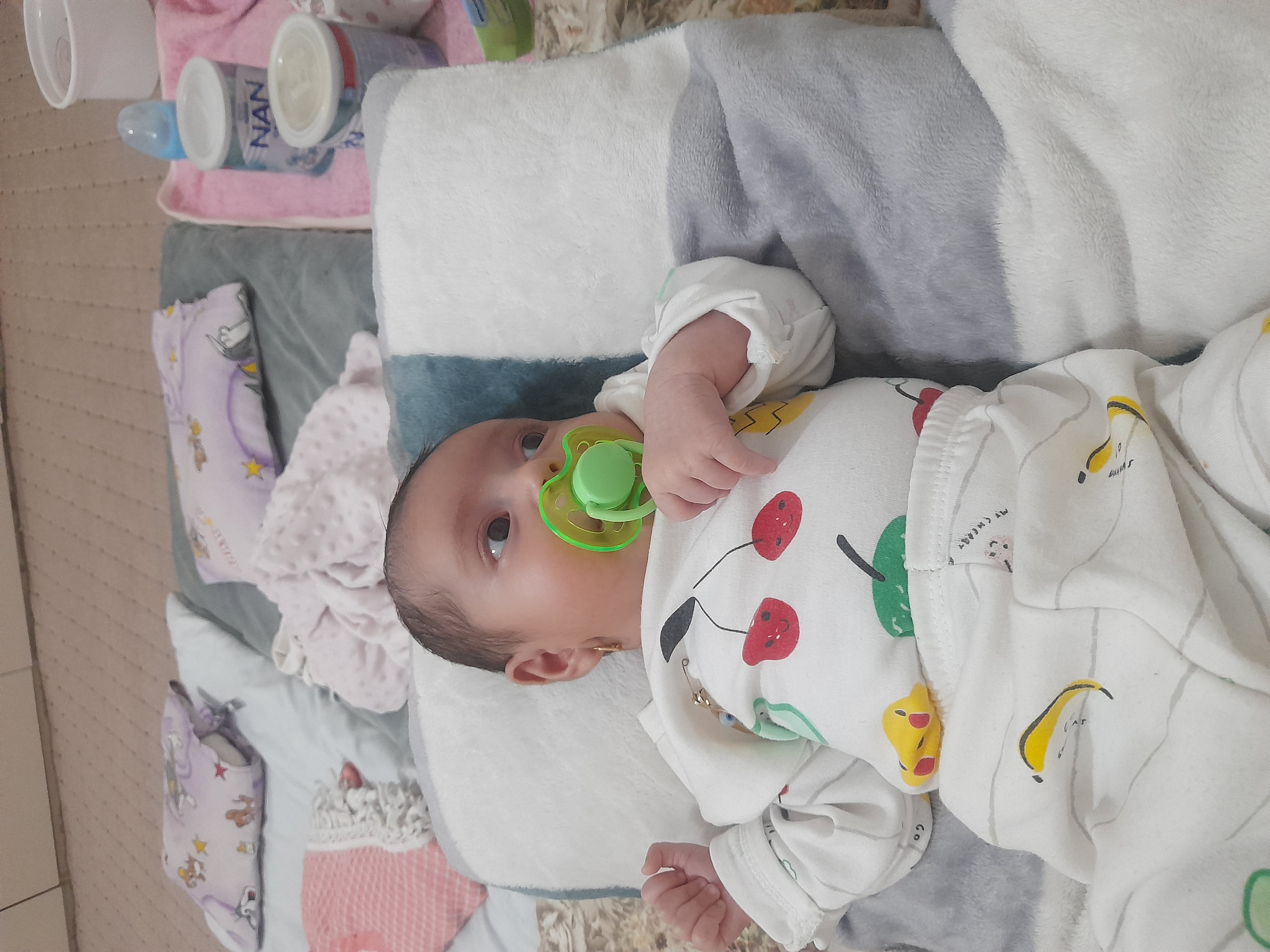 آرونا خدادادی